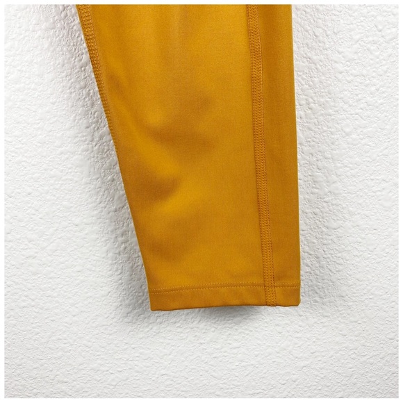 Girlfriend Collective Saddle Compressive High-Rise Leggings Size Small - Picture 5 of 9